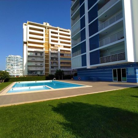 Algarve Beach Vibes Apartment, Wifi, Pool, Ac, Bbq Portimão Kültér fotó