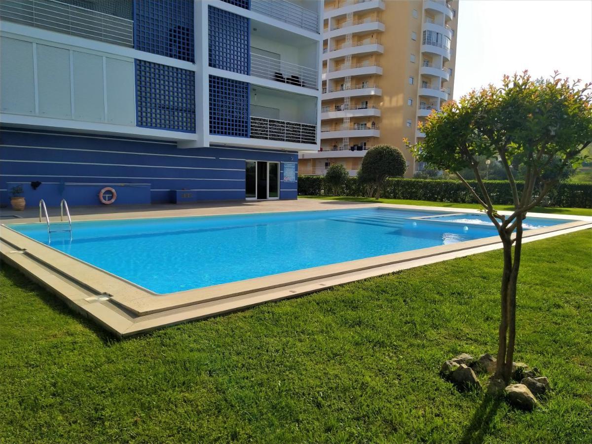 Algarve Beach Vibes Apartment, Wifi, Pool, Ac, Bbq Portimão Kültér fotó